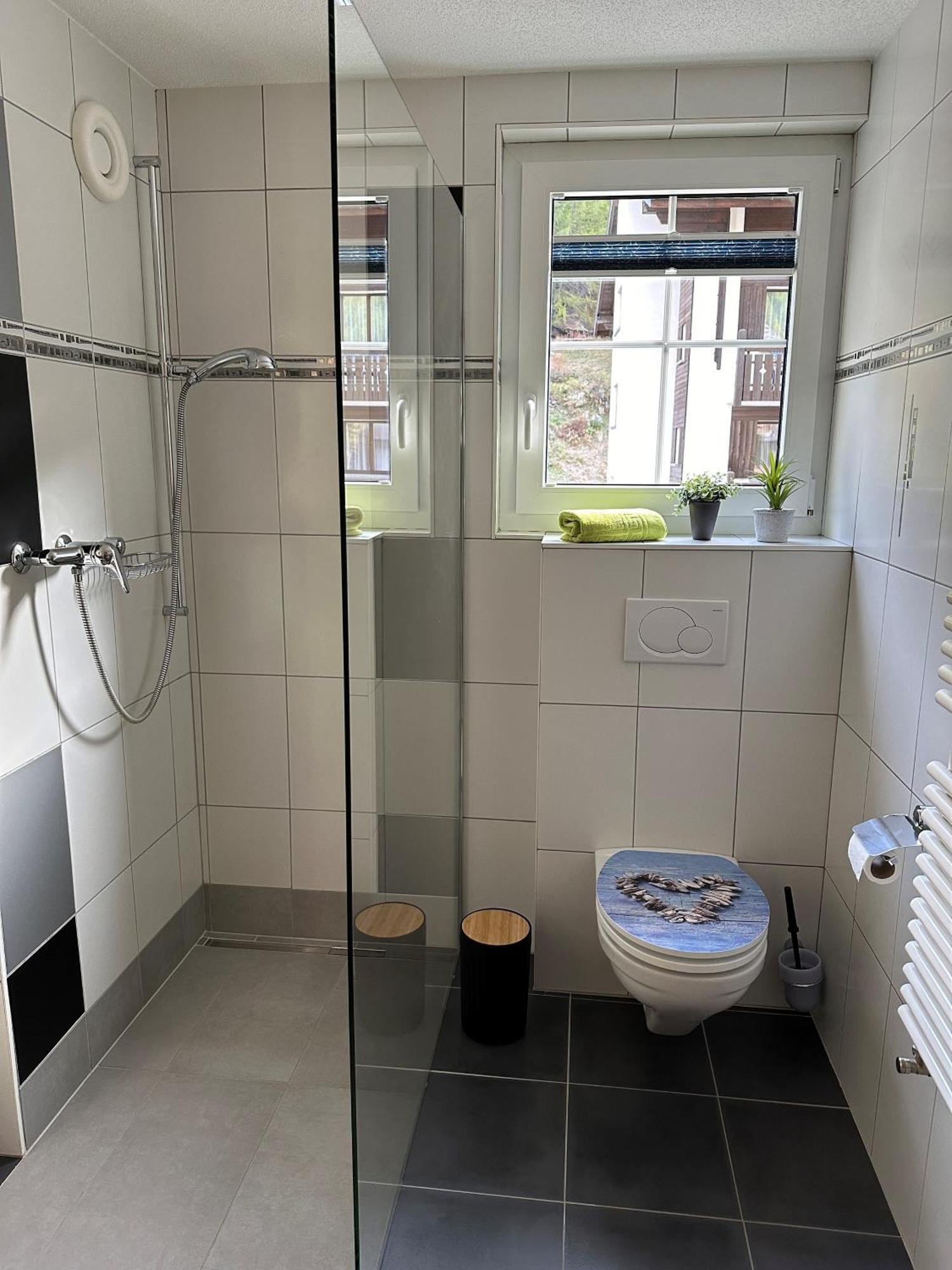 Apartament Haus Mondelli Saas-Almagell Zewnętrze zdjęcie