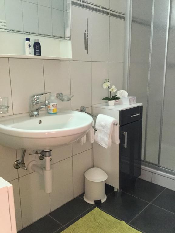 Apartament Haus Mondelli Saas-Almagell Zewnętrze zdjęcie