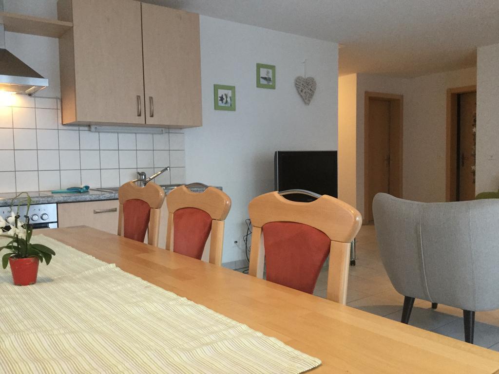 Apartament Haus Mondelli Saas-Almagell Zewnętrze zdjęcie
