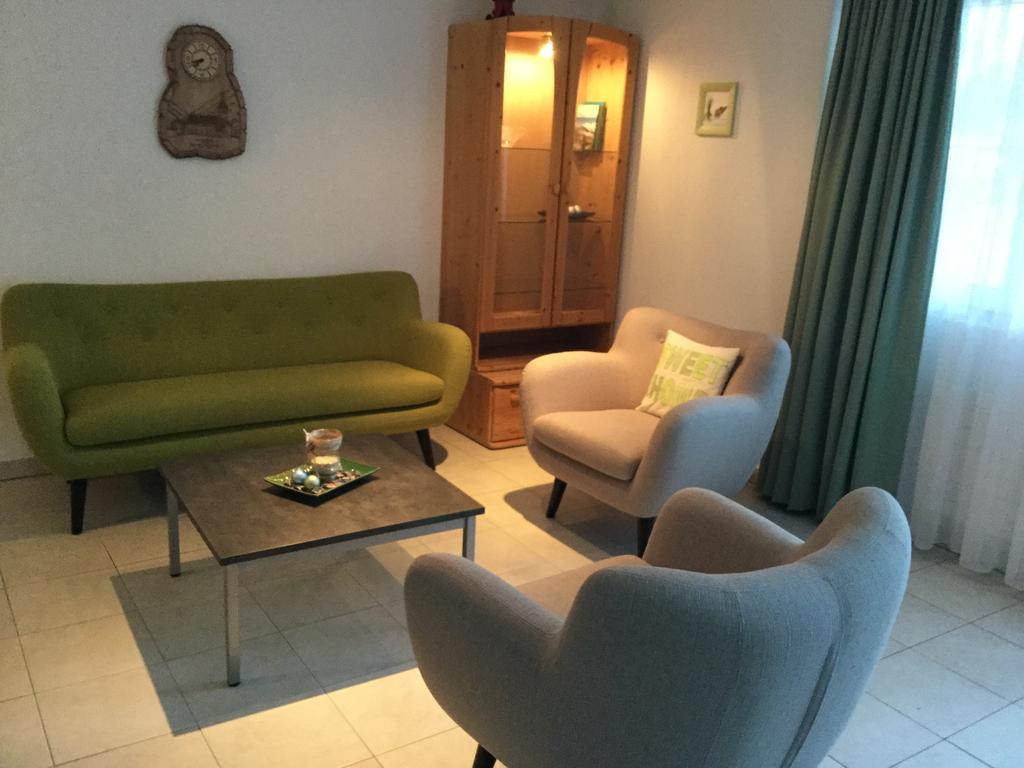 Apartament Haus Mondelli Saas-Almagell Zewnętrze zdjęcie